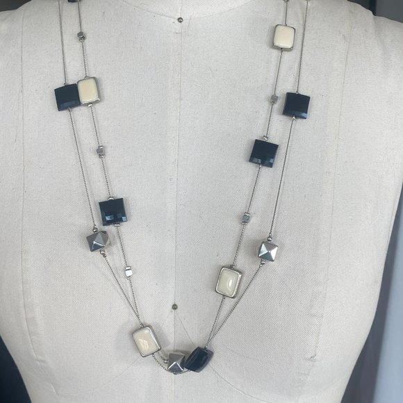 ZARA WIDE LEG GRAPHIC PRINT PANTS (SZ MED) - Picture 8 of 8